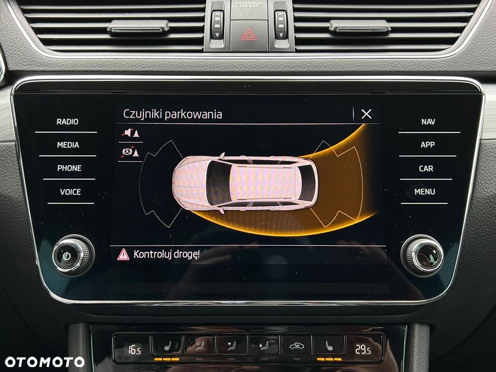 Skoda Superb 1.5 TSI Ambition DSG - 31