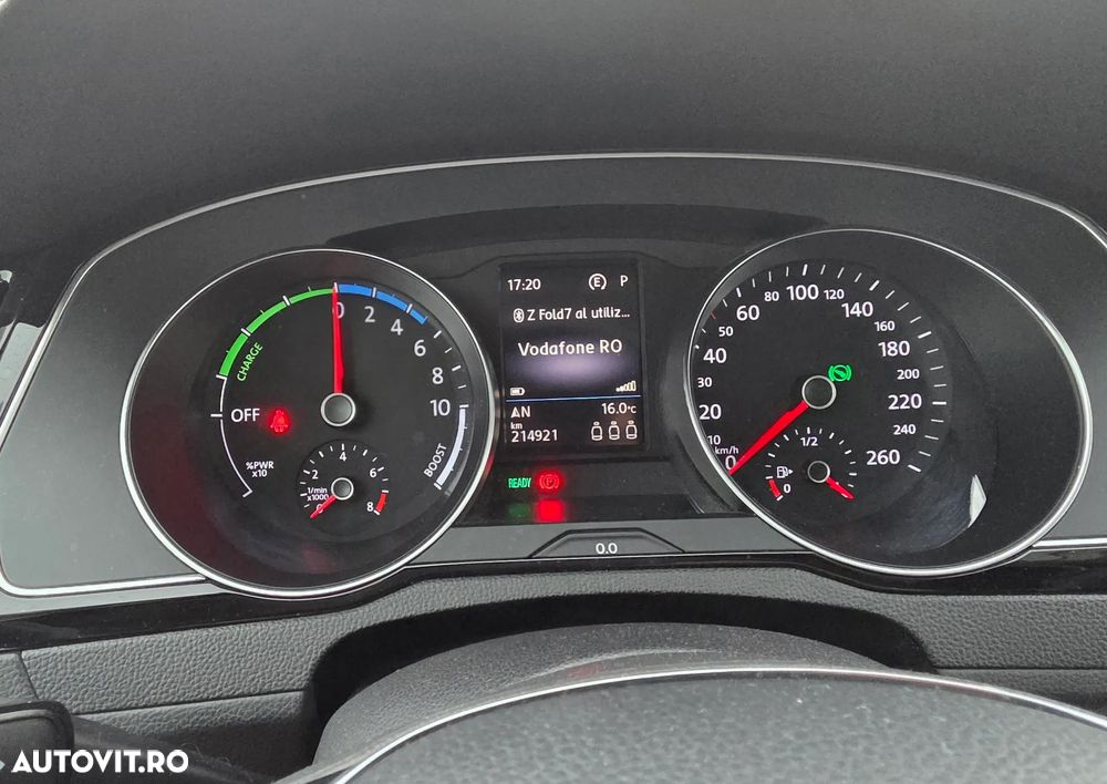 Volkswagen Passat Standard - 16
