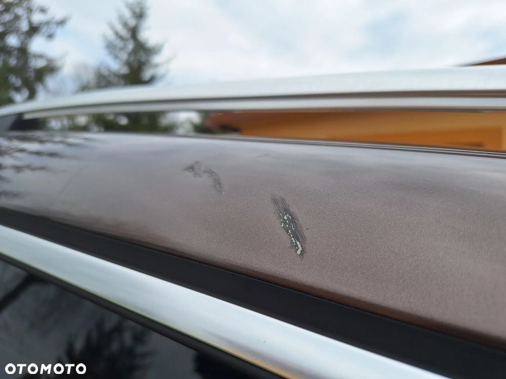 Volkswagen Tiguan - 9