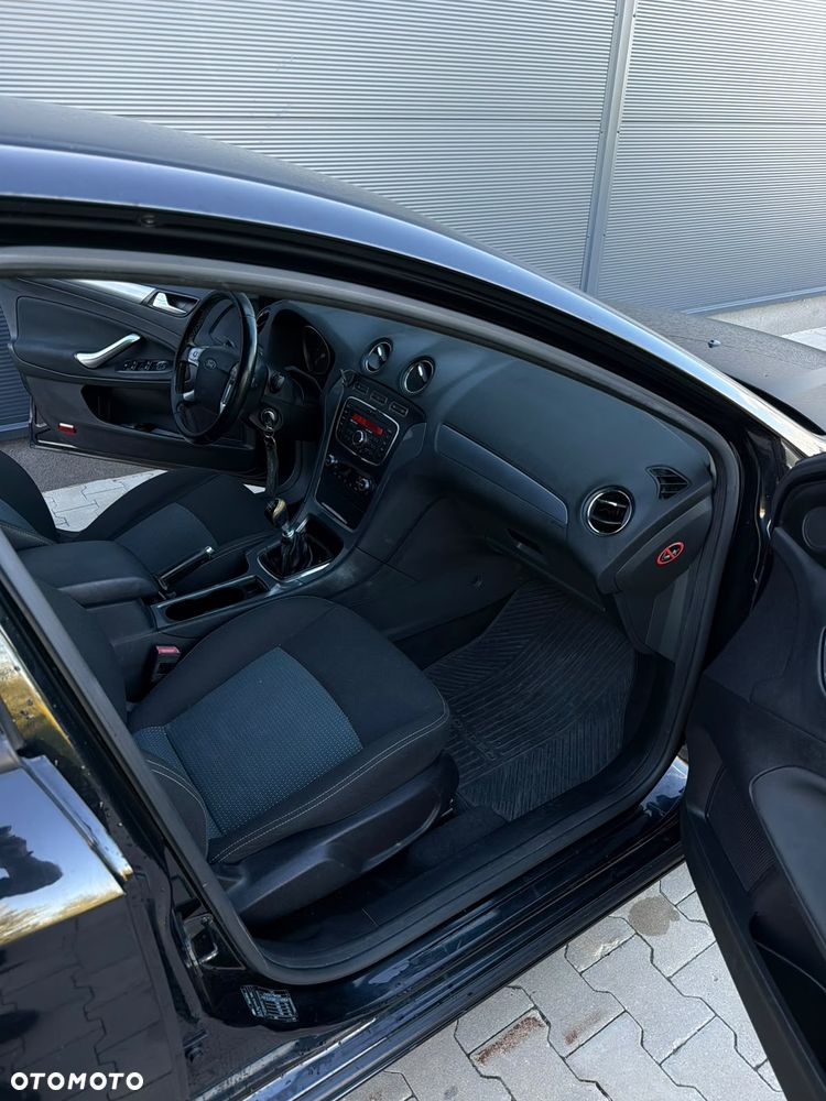 Ford Mondeo 2.0 TDCi Silver X - 8