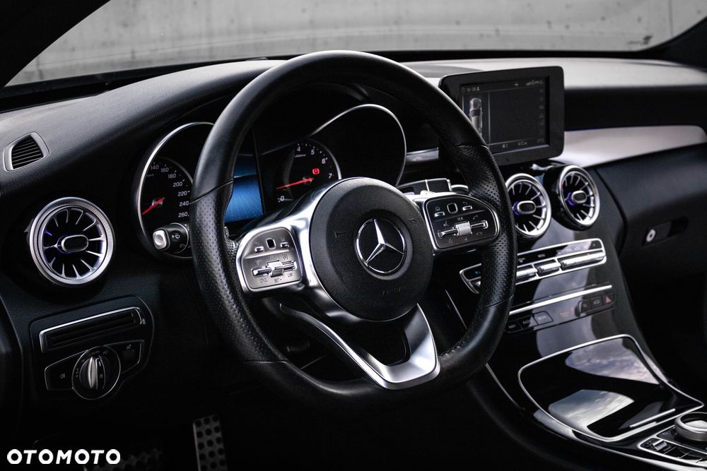 Mercedes-Benz Klasa C - 22
