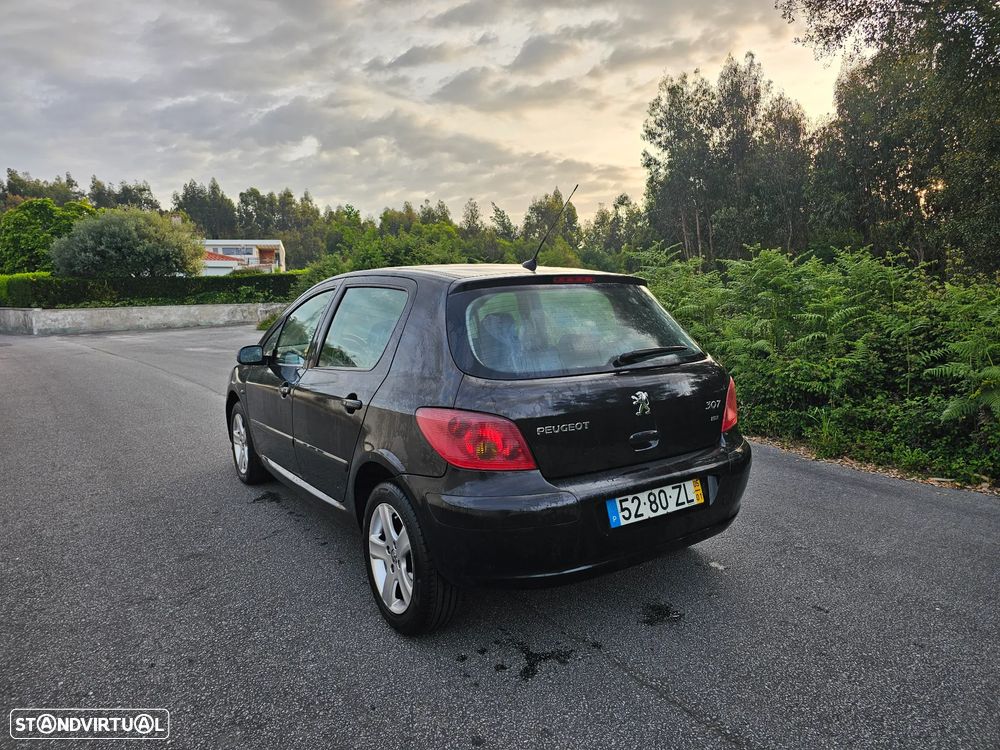 Peugeot 307 1.6 HDi Premium - 8