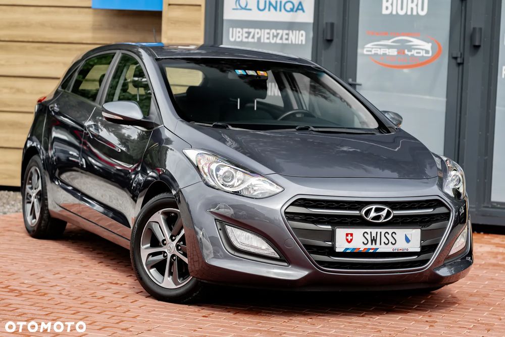Hyundai i30 blue 1.6 GDI Style - 2