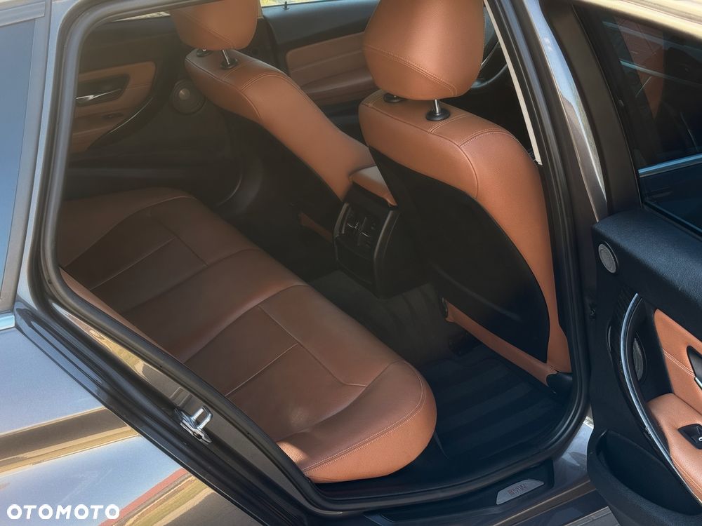 BMW Seria 3 320d Eff.Dynamics Luxury Line - 15