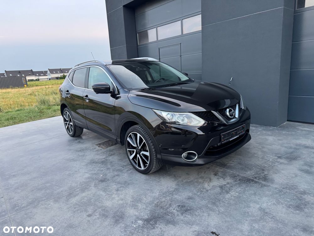 Nissan Qashqai 1.6 DCi Black Edition Xtronic EU6 - 1