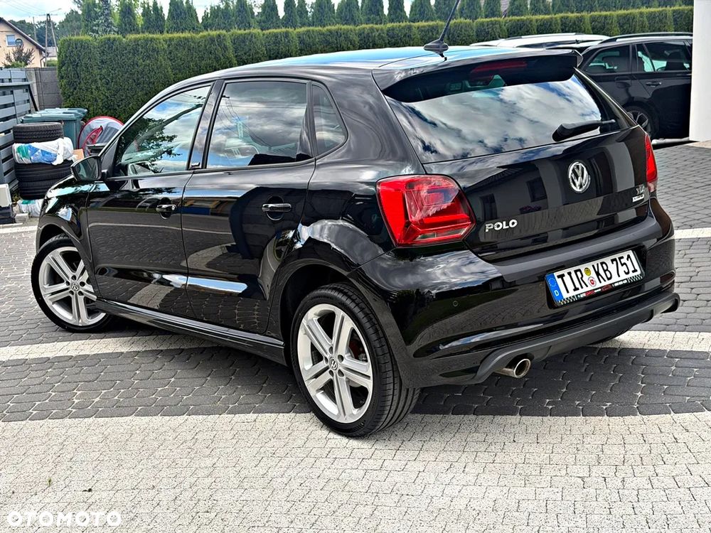 Volkswagen Polo 1.4 TDI Blue Motion Technology Allstar - 11