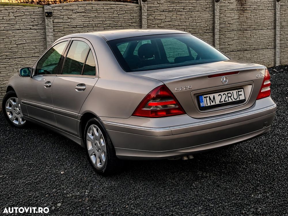 Mercedes-Benz C - 3