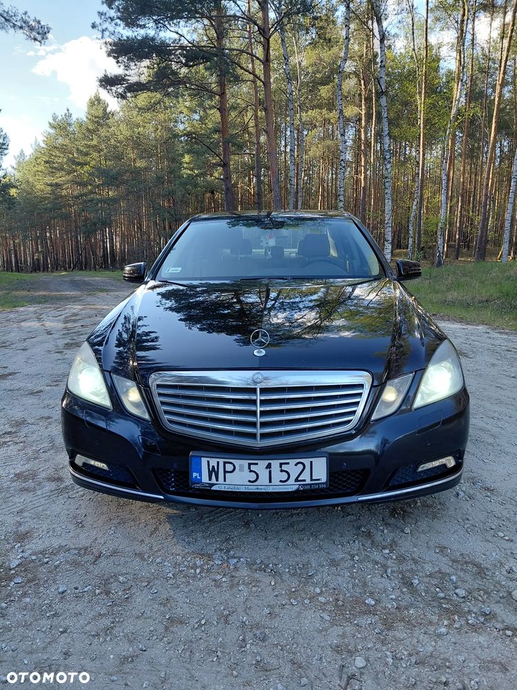 Mercedes-Benz Klasa E 350 CDI BlueEff - 9