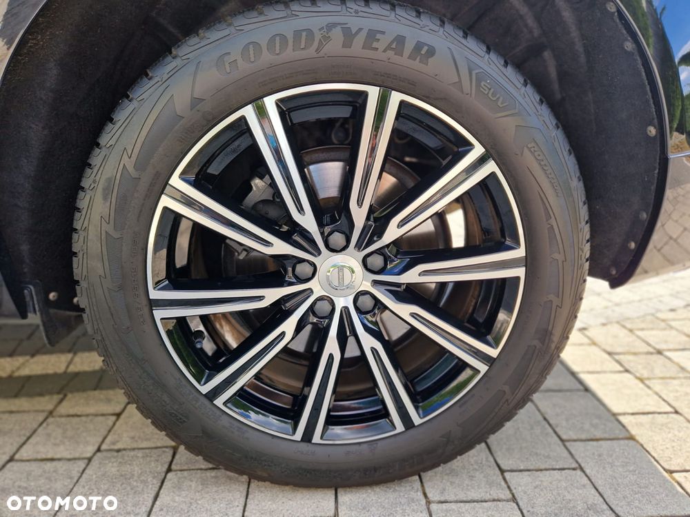 Volvo XC 60 B4 D Inscription - 34