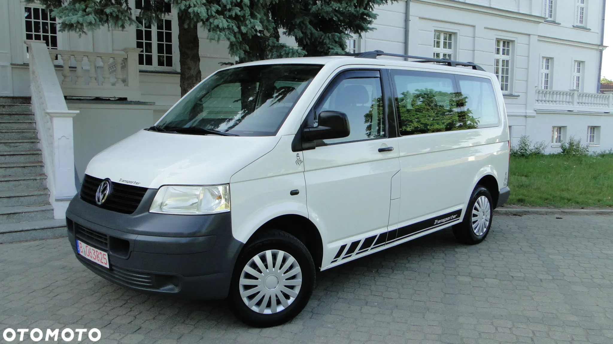 Volkswagen Transporter Caravelle Kurz Comfortline - 2