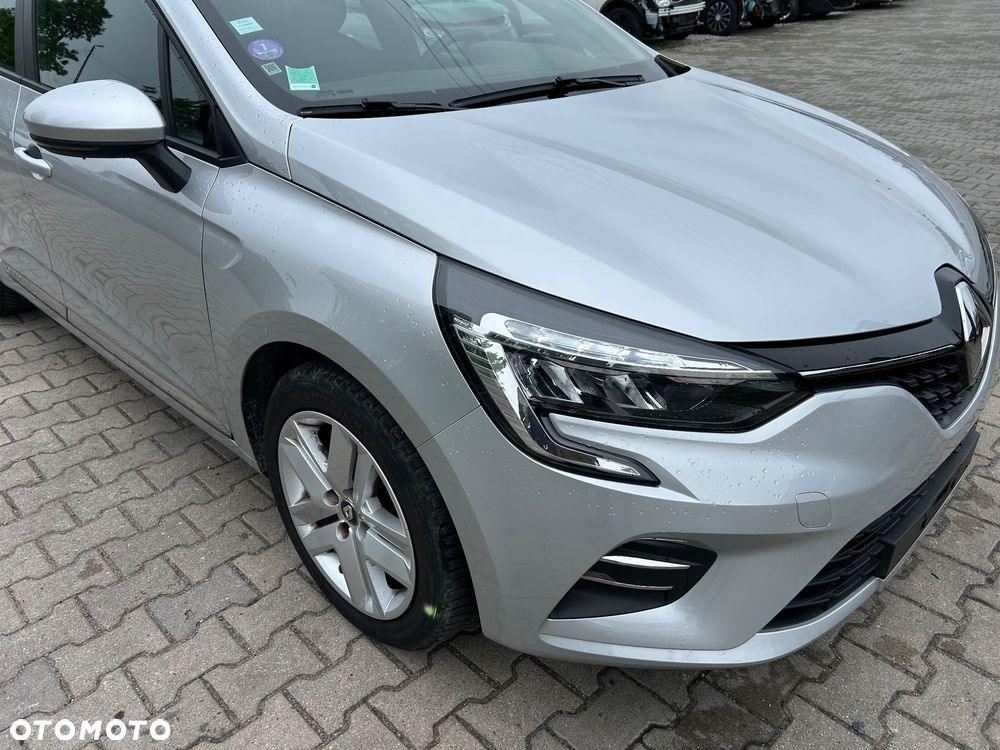 Renault Clio - 5
