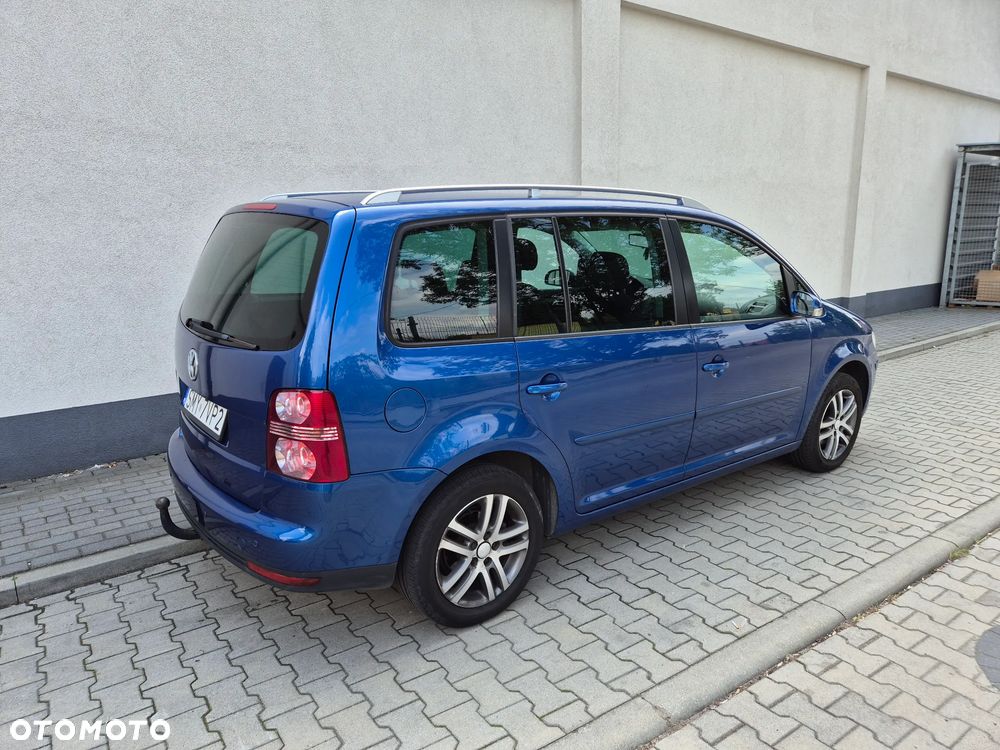 Volkswagen Touran 1.6 Goal - 6