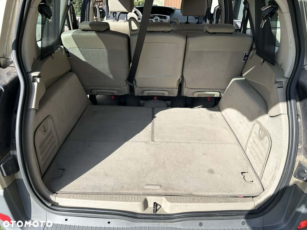 Renault Grand Scenic Gr 1.9 dCi Alize - 27