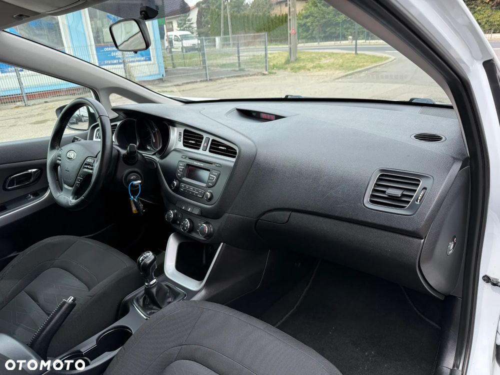 Kia Ceed 1.6 CRDi L - 34