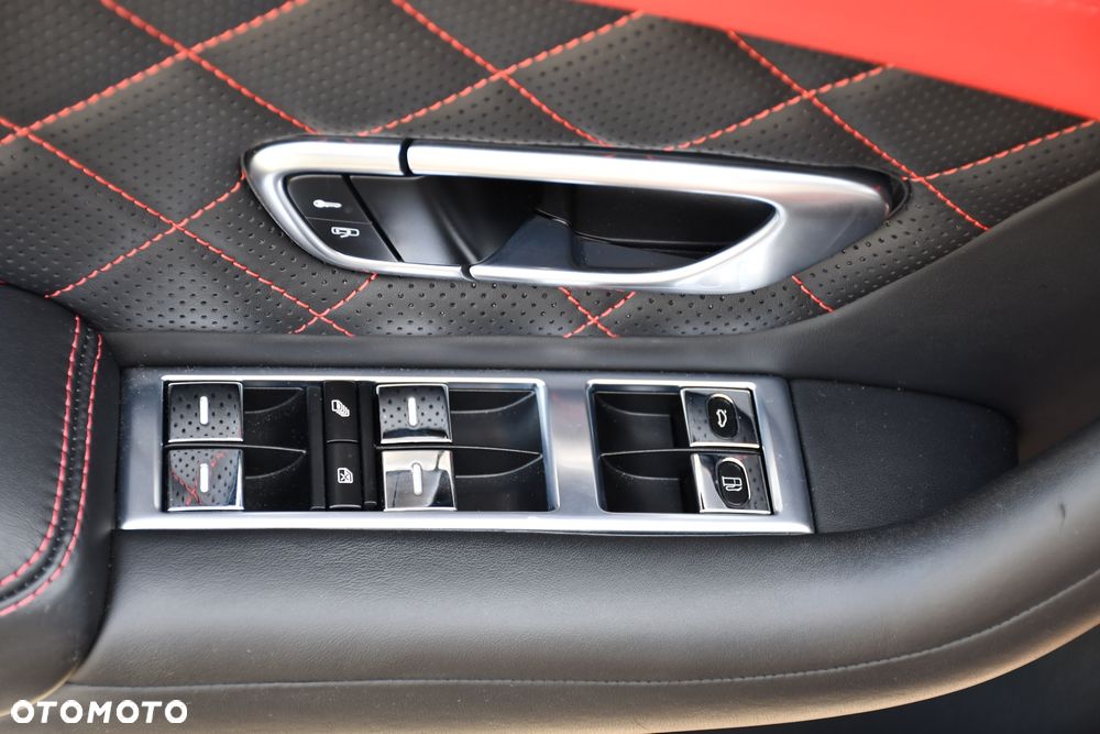 Bentley Continental GT - 18