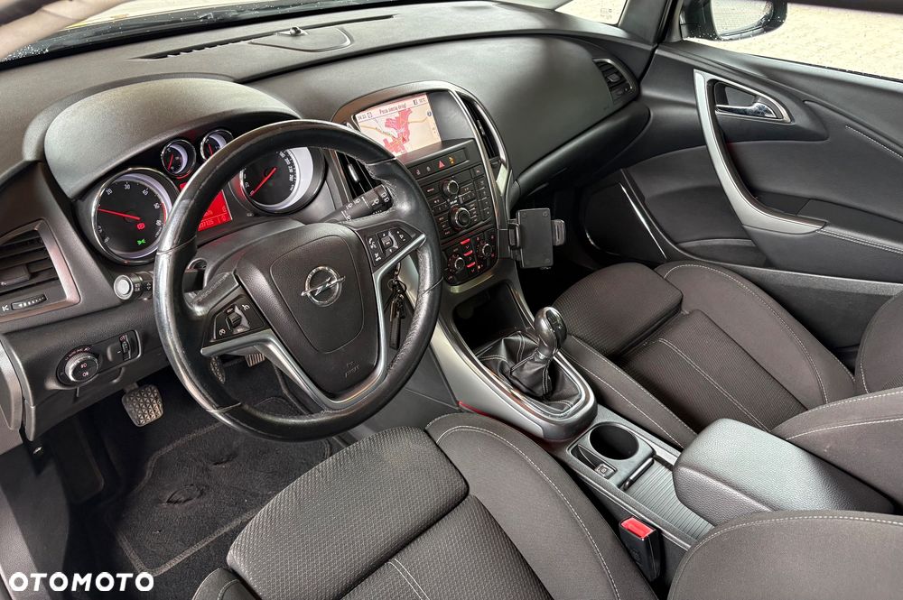 Opel Astra 2.0 CDTI DPF - 12