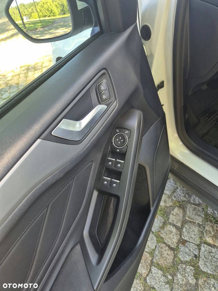 Ford Focus 1.5 EcoBlue Trend - 12