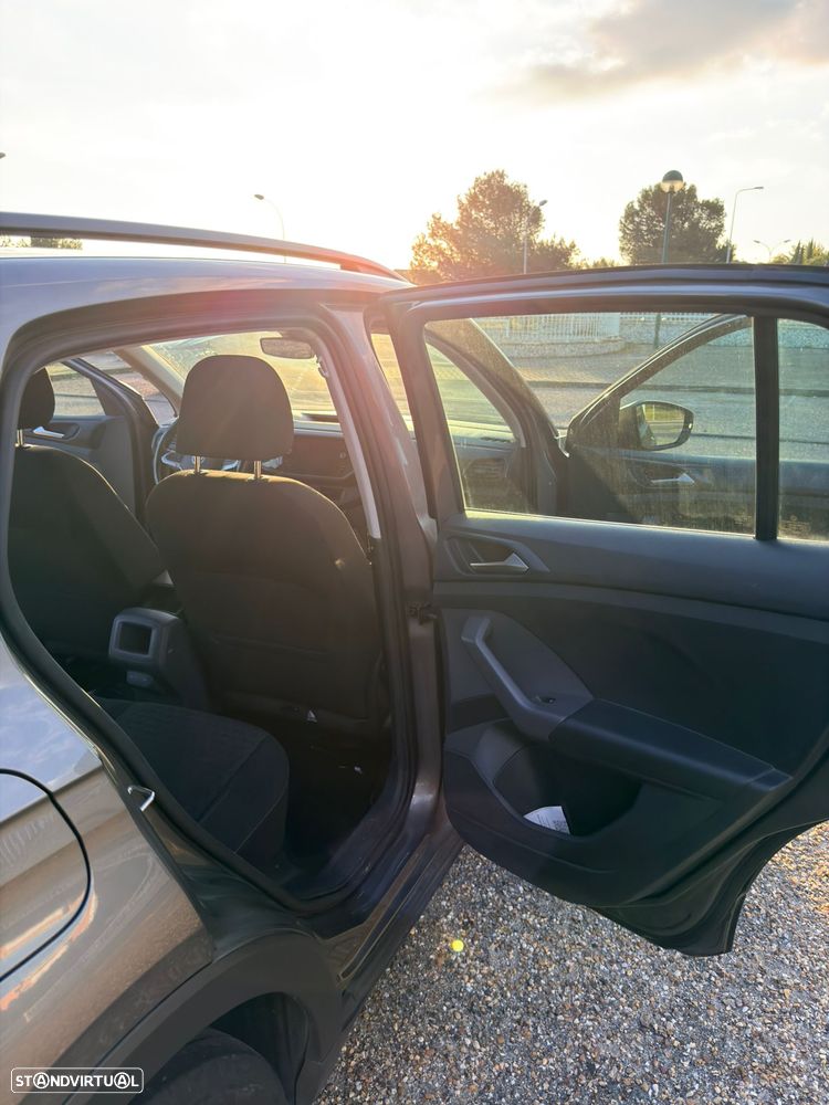 VW T-Cross 1.0 TSI Life - 17