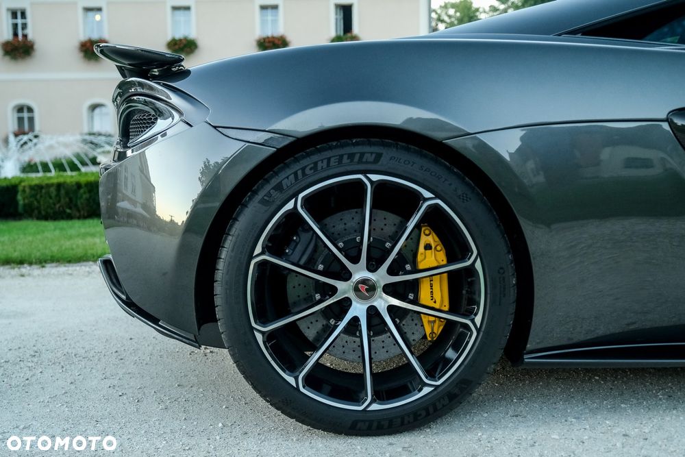 McLaren 570S Coupe - 37