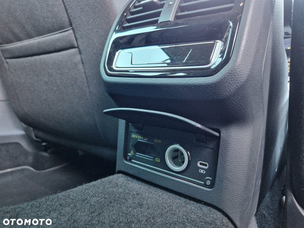 Volkswagen Passat - 18