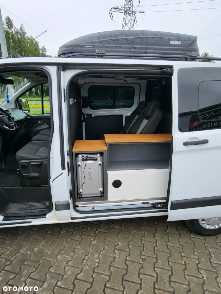 Ford E-Transit Custom - 8
