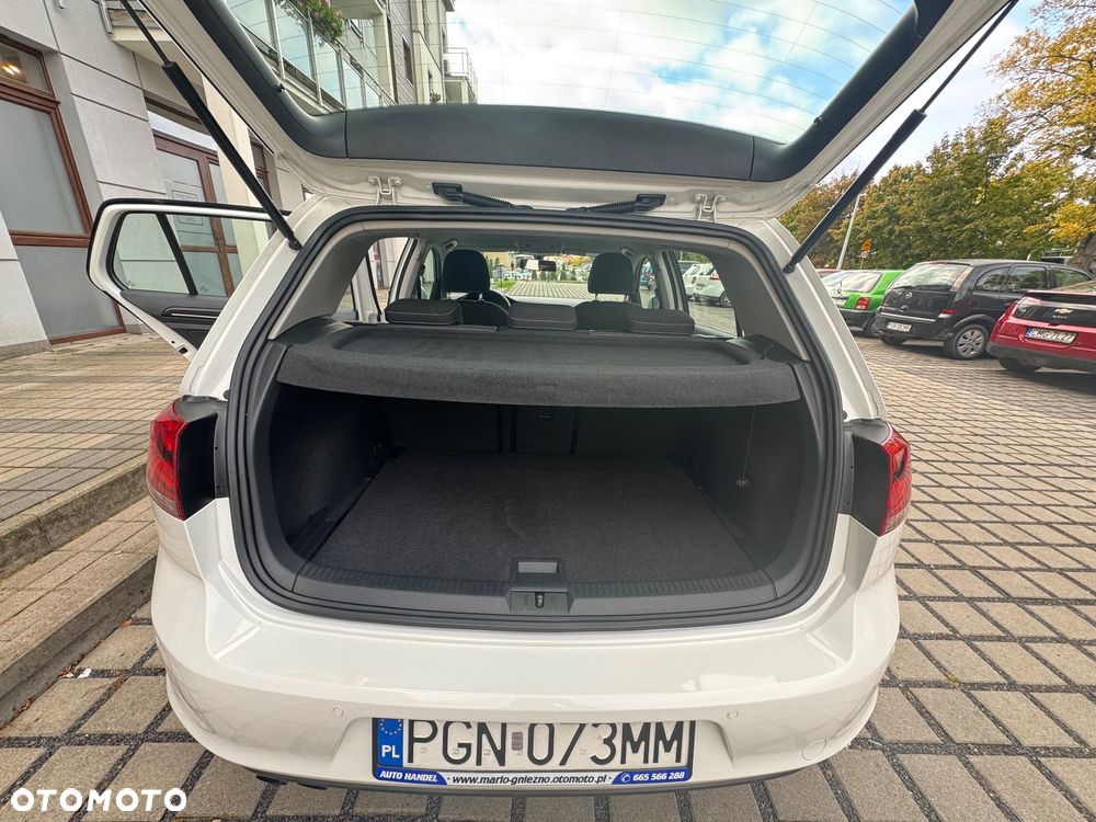 Volkswagen Golf 1.4 TSI BlueMotion Technology DSG Comfortline - 19