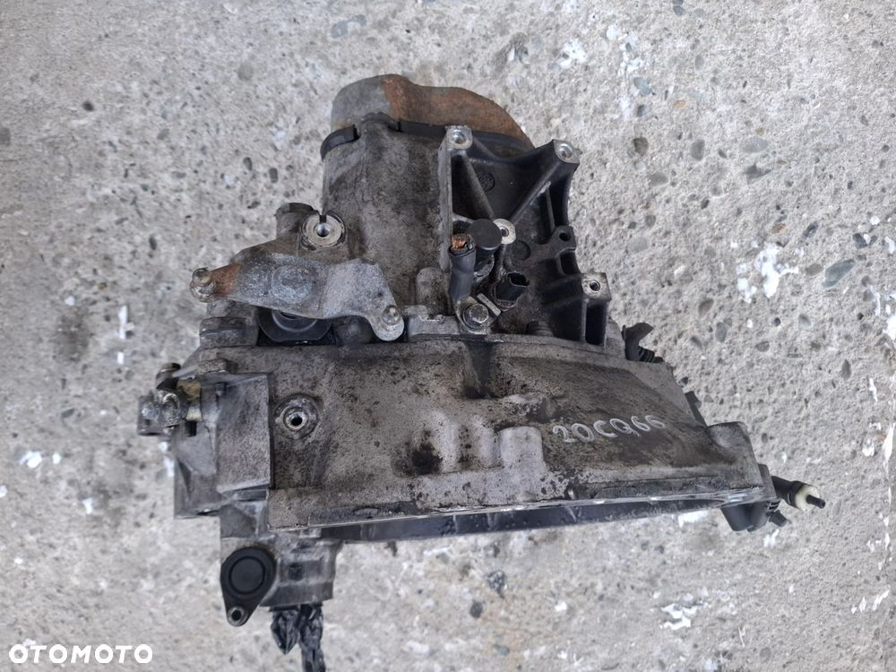 SKRZYNIA BIEGÓW 1.4 HDI 20CQ66 CITROEN C3 DS3 PEUGEOT 207 208 - 1