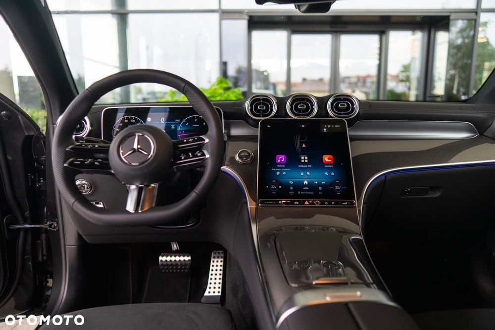 Mercedes-Benz GLC - 22