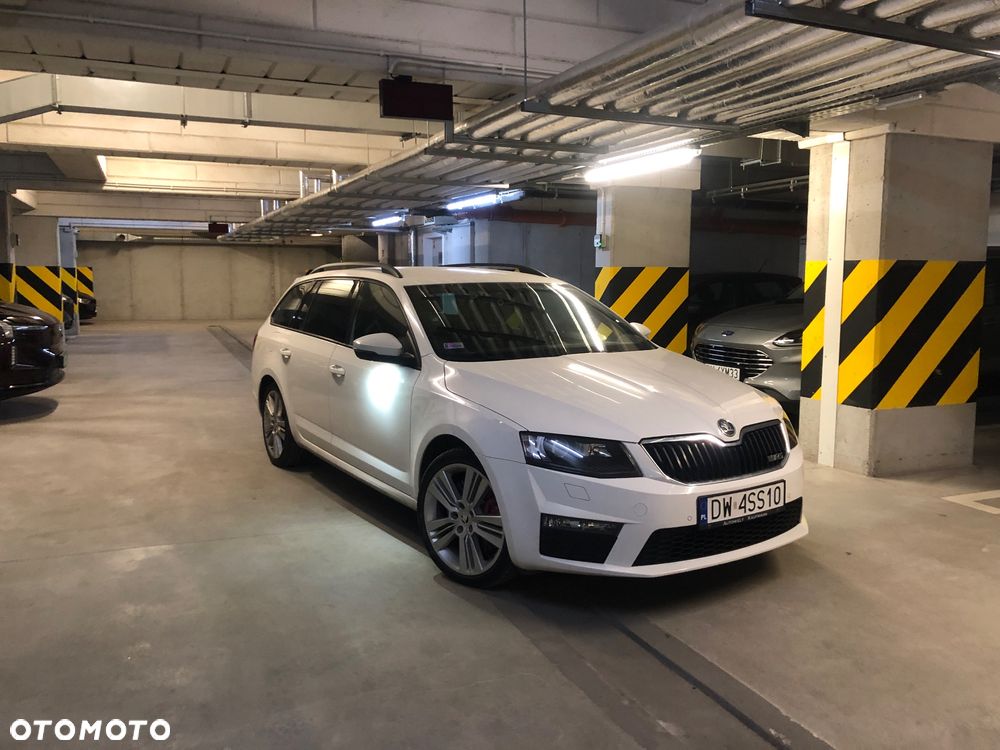 Skoda Octavia 2.0 TDI (Green tec) RS - 1