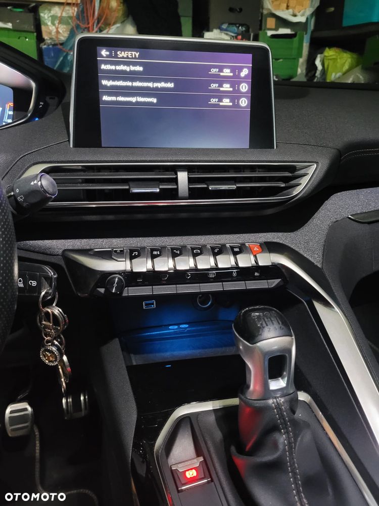 Peugeot 3008 1.5 BlueHDi GT S&S - 34