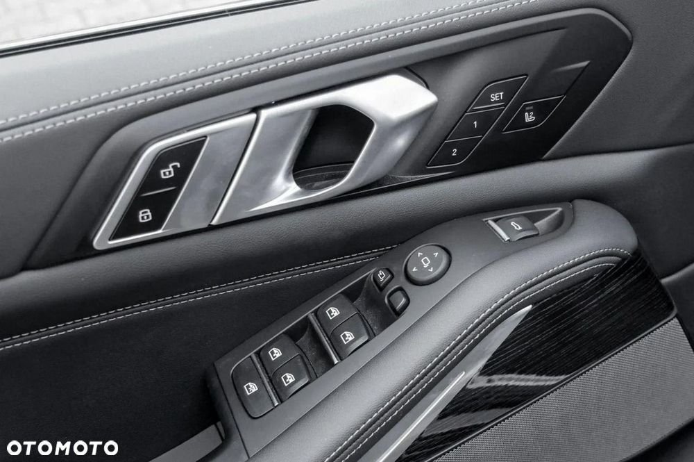 BMW X5 xDrive30d - 12