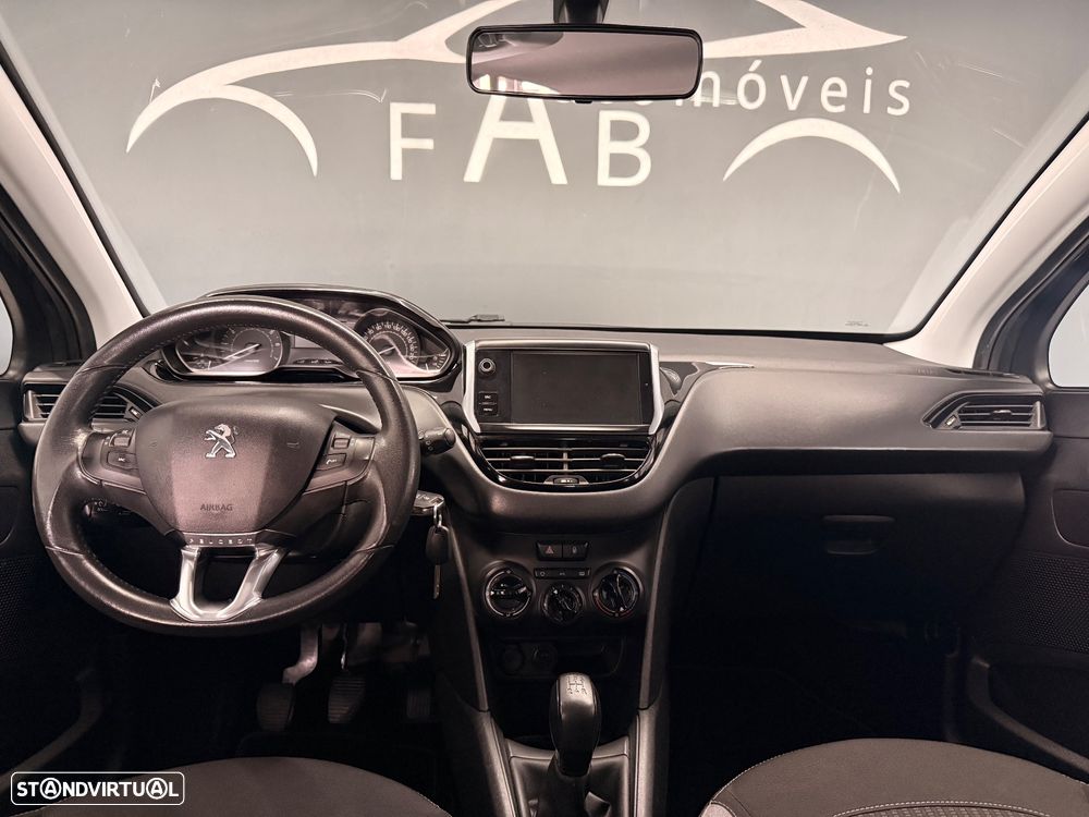 Peugeot 208 1.2 PureTech Style - 16