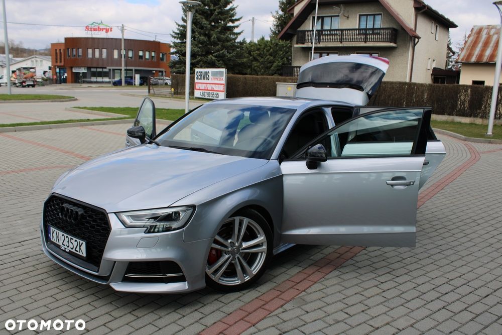 Audi S3 S tronic - 15