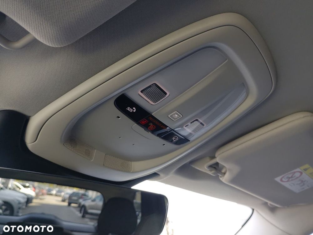 Volvo XC 90 - 36