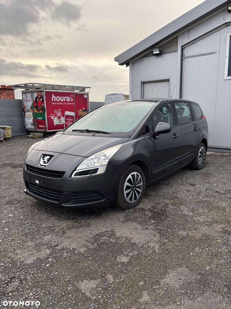 Peugeot 5008 - 1