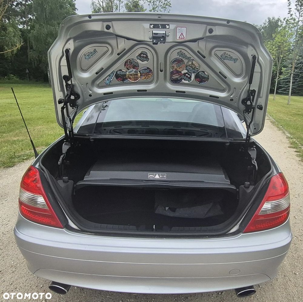 Mercedes-Benz SLK - 22