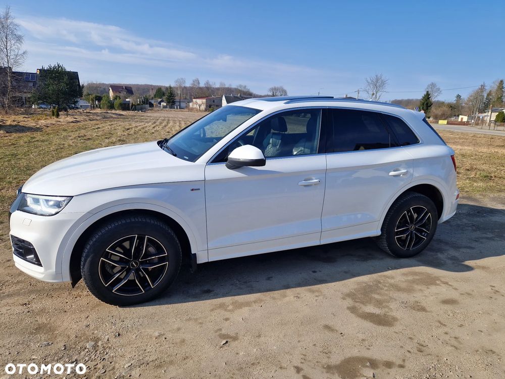 Audi Q5 2.0 TDI Quattro S tronic design - 2