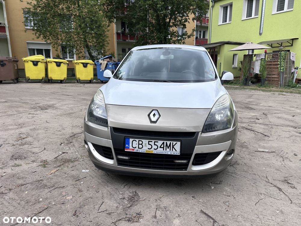 Renault Scenic 2.0 16V Bose Edition CVT - 8
