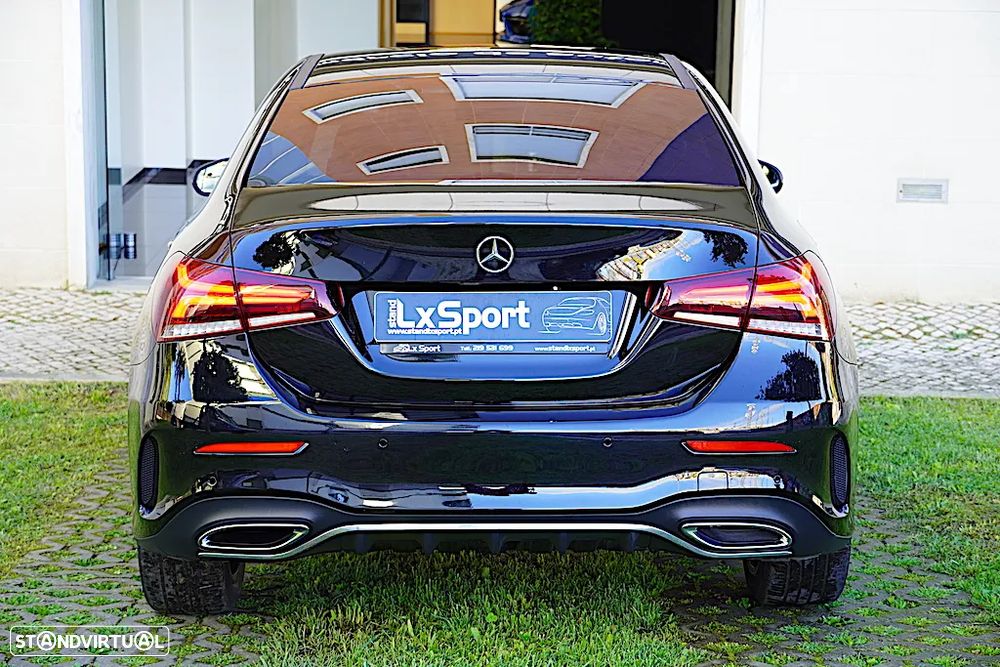 Mercedes-Benz A 250 Limousine e AMG Line - 13