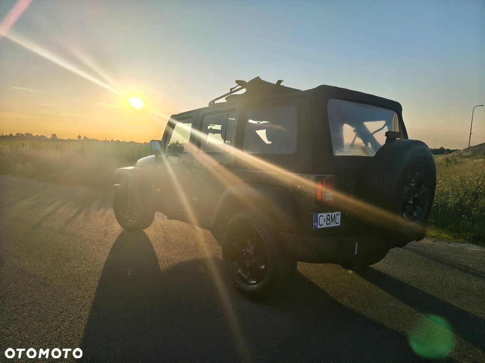 Jeep Wrangler - 22