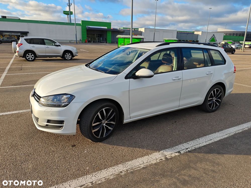 Volkswagen Golf - 12