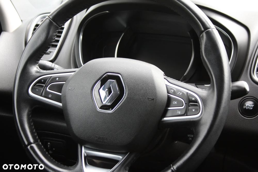 Renault Scenic ENERGY TCe 115 EXPERIENCE - 17