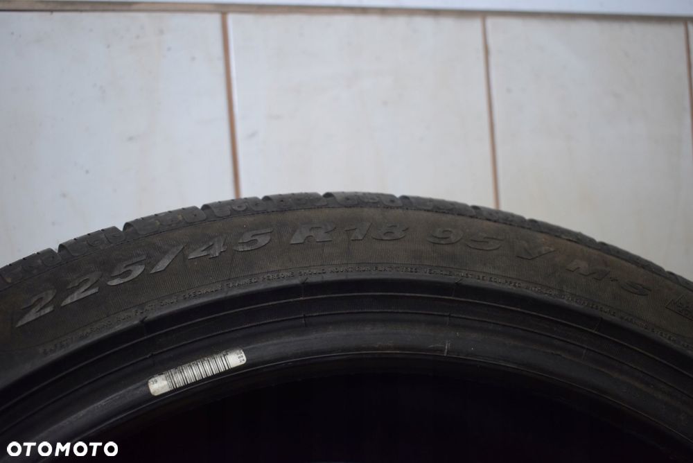 R18 225/45 Pirelli Sottozero Winter 240 Serie 2 Run Flat * Wysyłka gratis! - 5