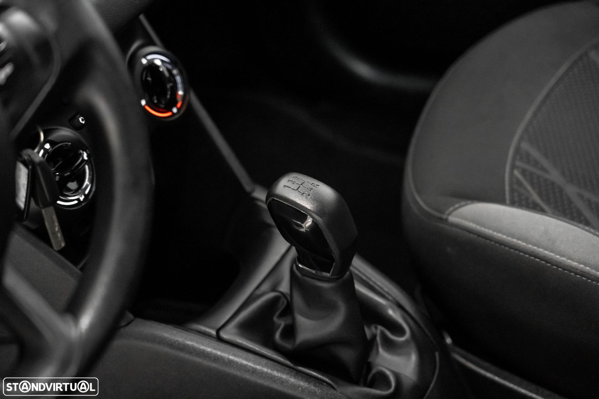 Peugeot 208 1.2 PureTech Active - 14