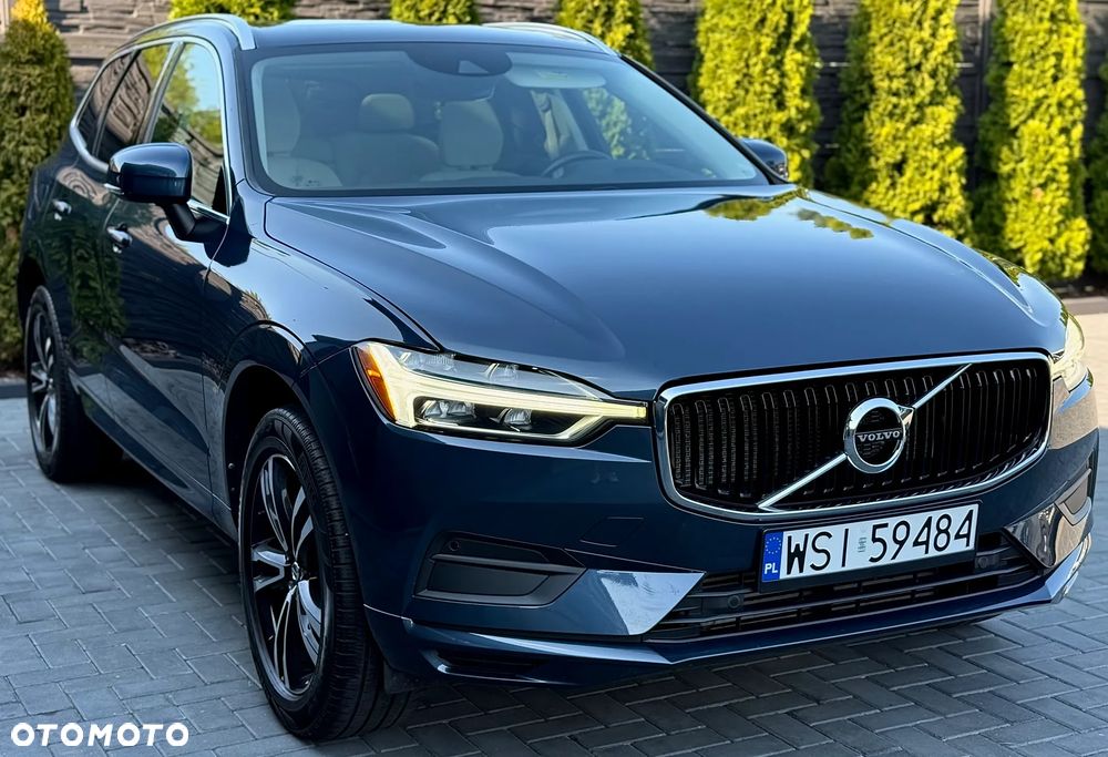 Volvo XC 60 B5 B Momentum - 3