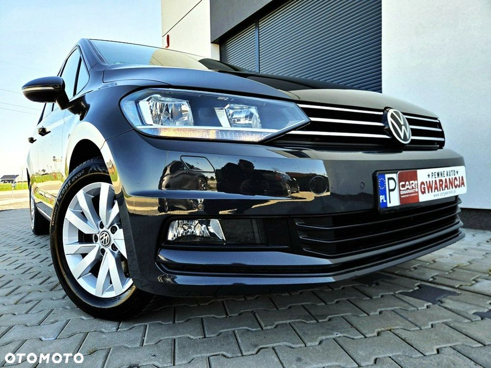 Volkswagen Touran - 21