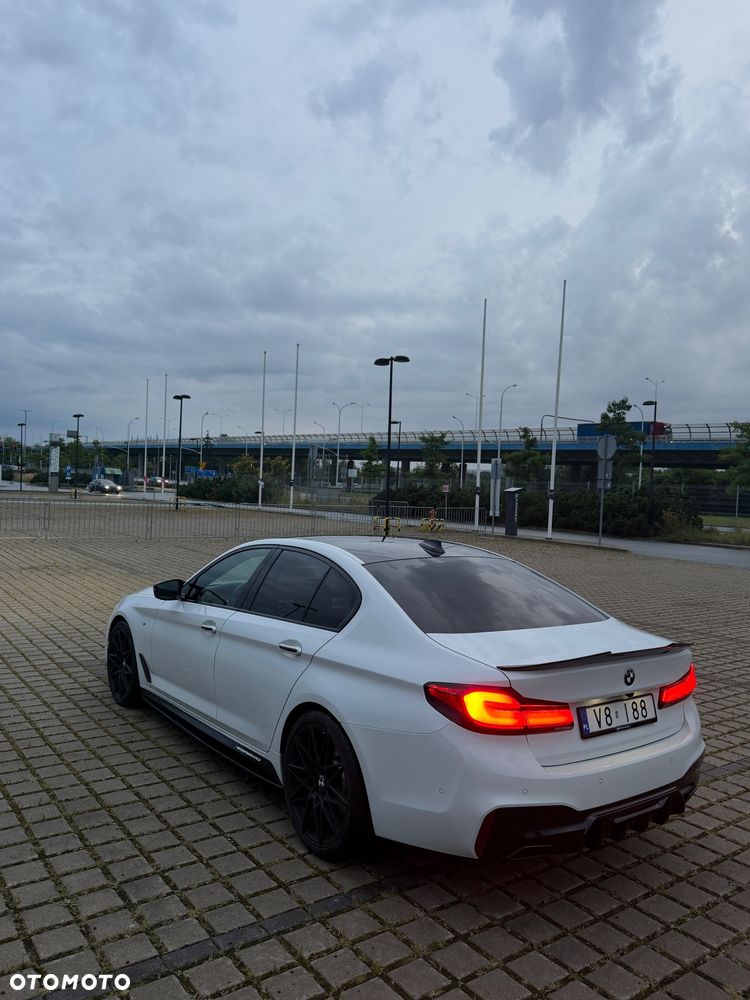 BMW 530I 2017 photo 3