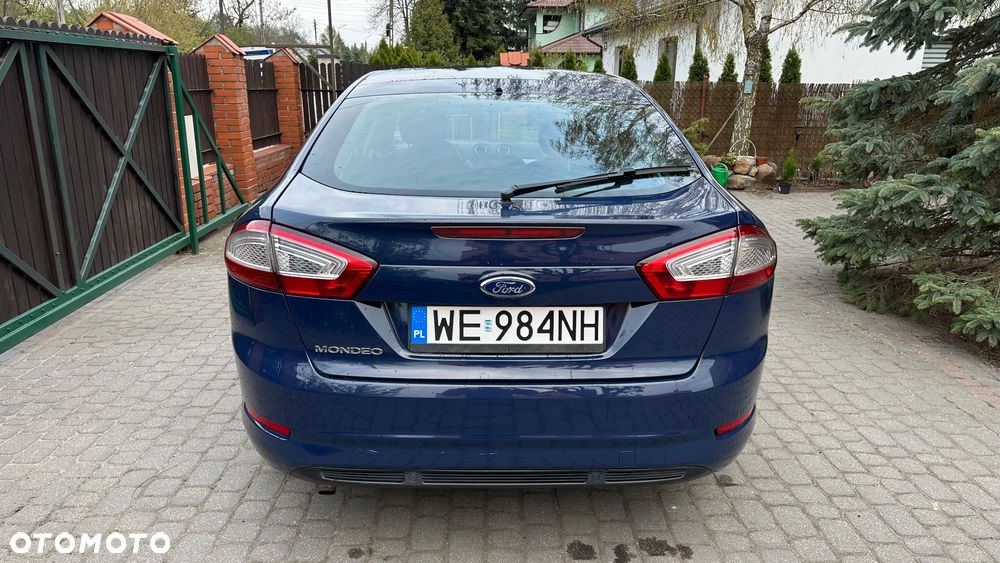 Ford Mondeo - 9