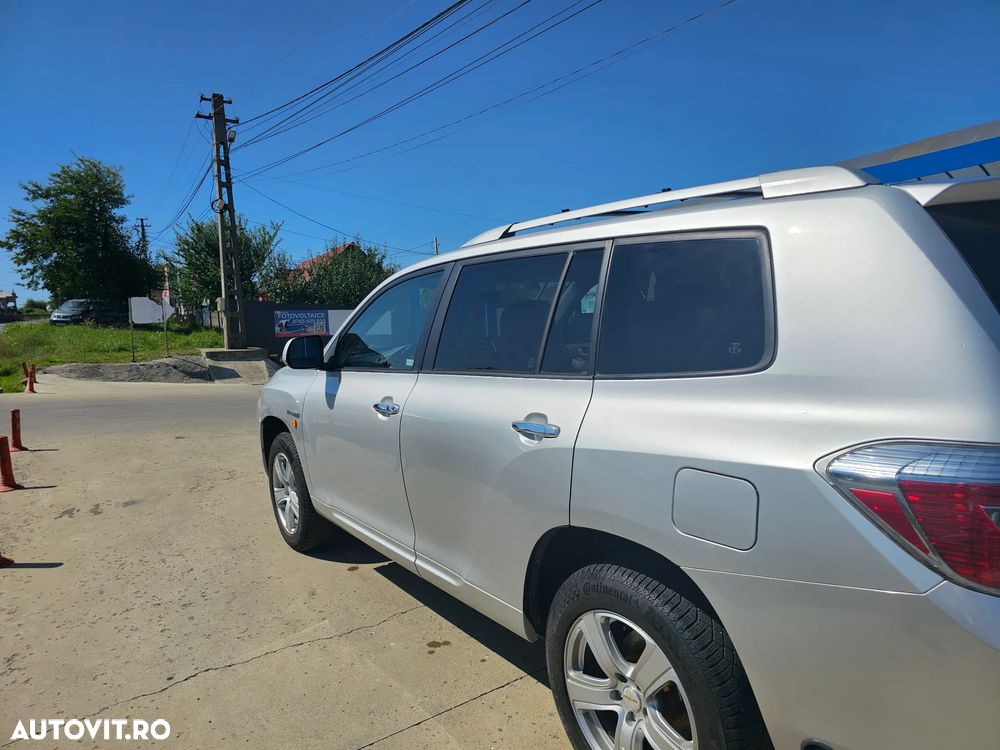 Toyota Highlander - 6