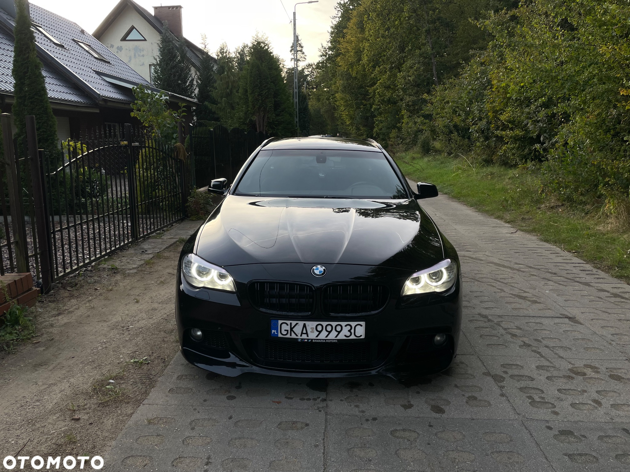 BMW Seria 5 530d Touring - 3